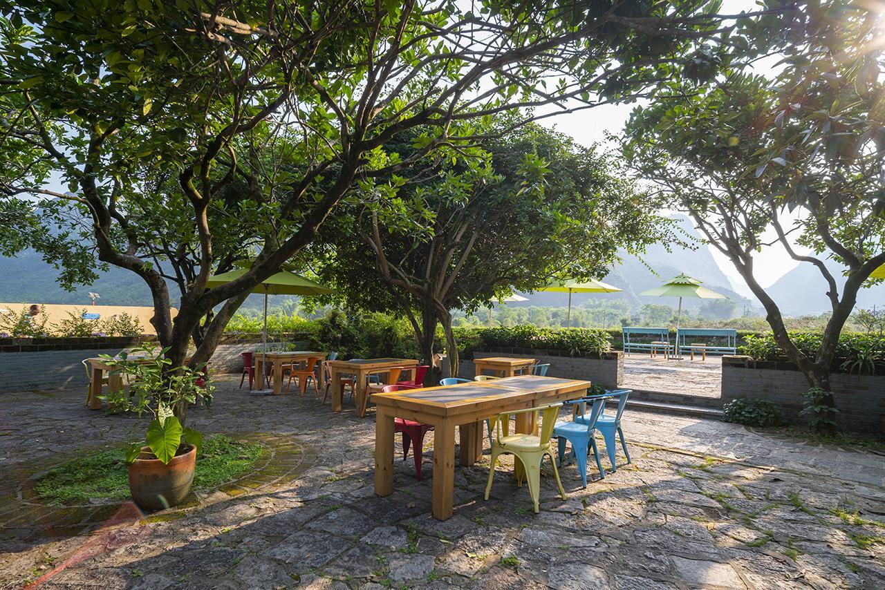 The Giggling Tree Hotel Yangshuo Exterior foto